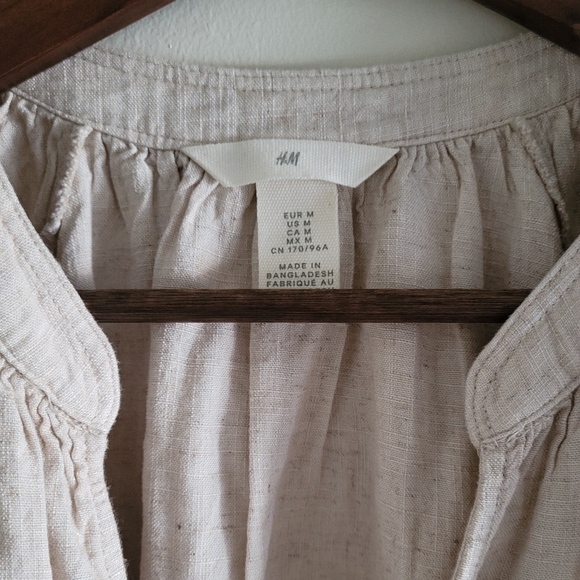 🖤H&M Linen blend flutter sleeve dress - Picture 2 of 6